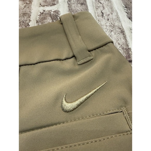 Nike Women's Bermuda Tournament Golf Shorts 747135 Walking Leisure Sz 0 NWT - Picture 3 of 10